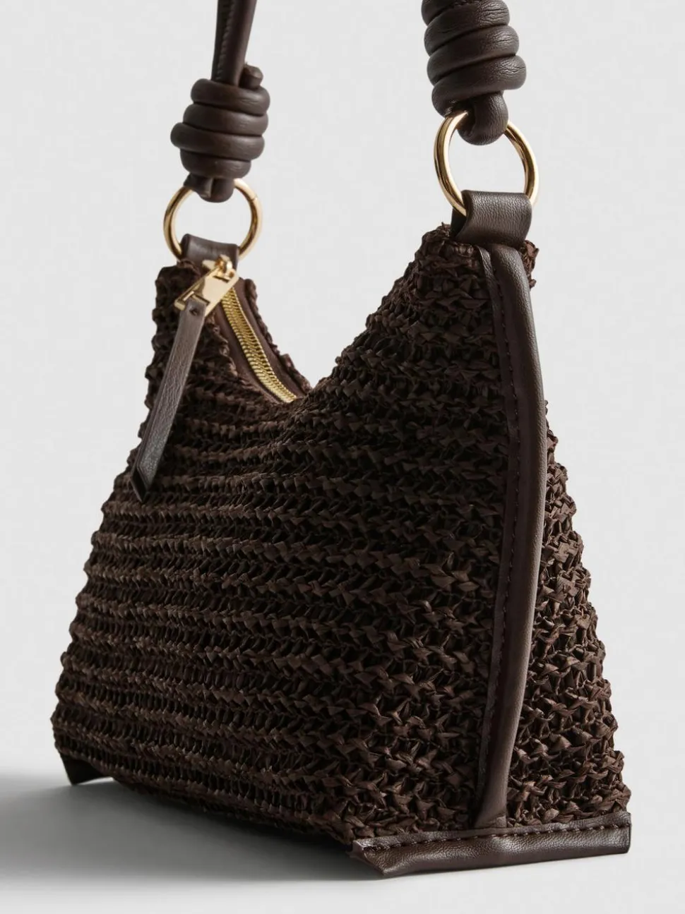 Gewebte Schultertasche