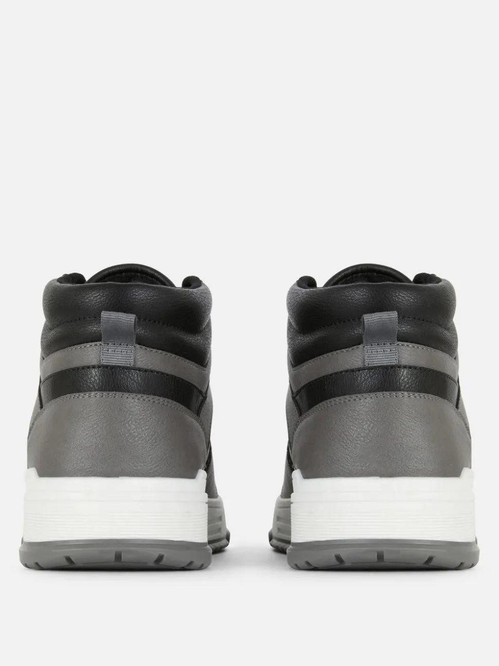 High-Top-Sneaker mit Einsätzen