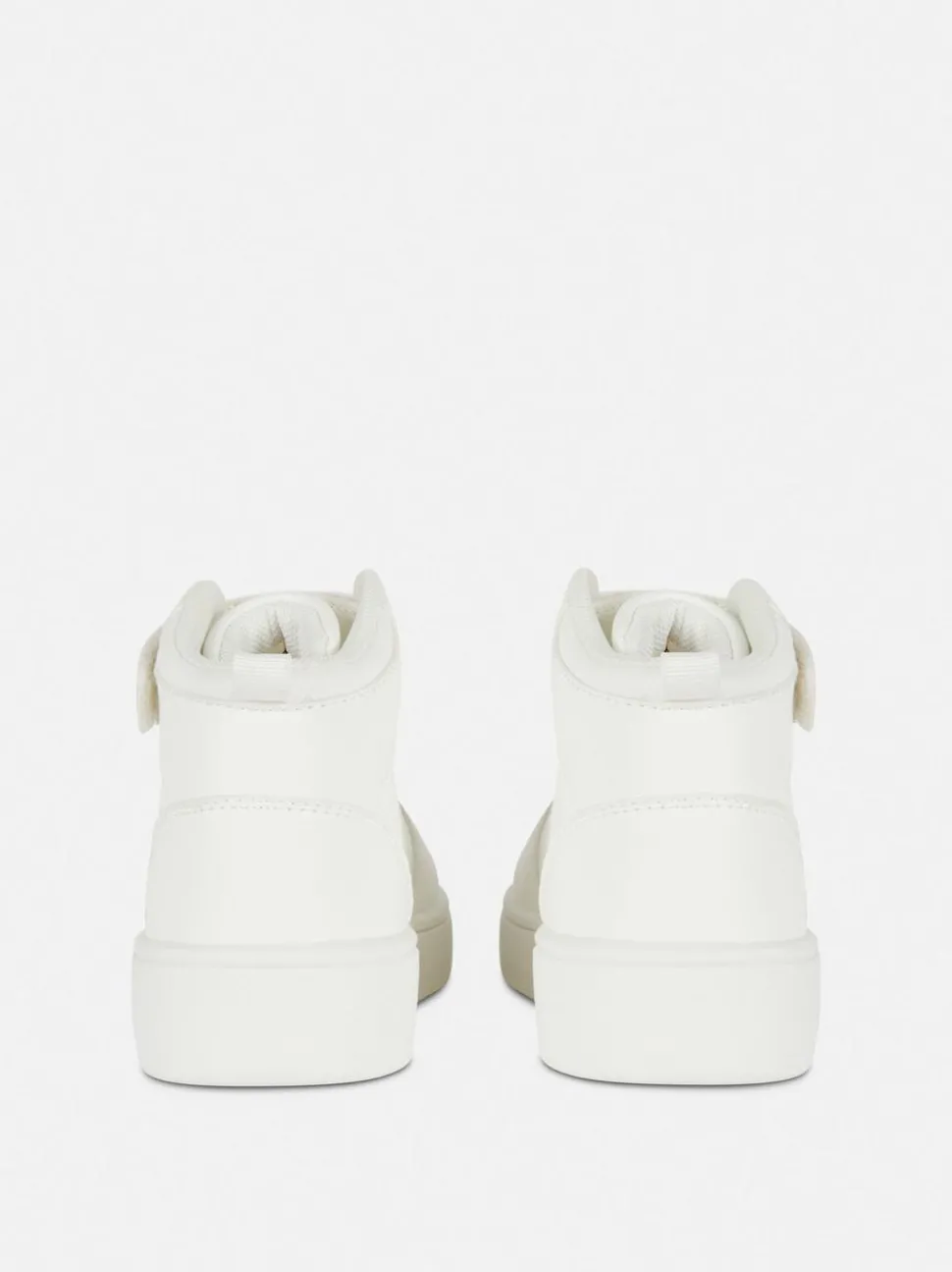 High-Top-Sneaker mit Riemen