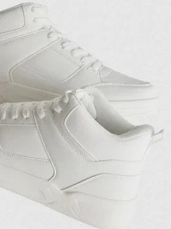High-Top-Sneaker mit Schnürsenkeln