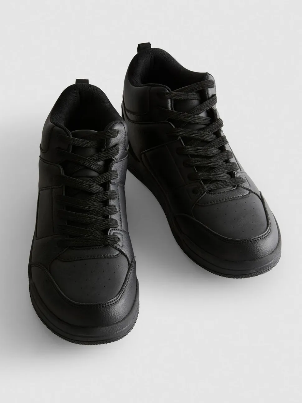 High-Top-Sneaker mit Schnürsenkeln