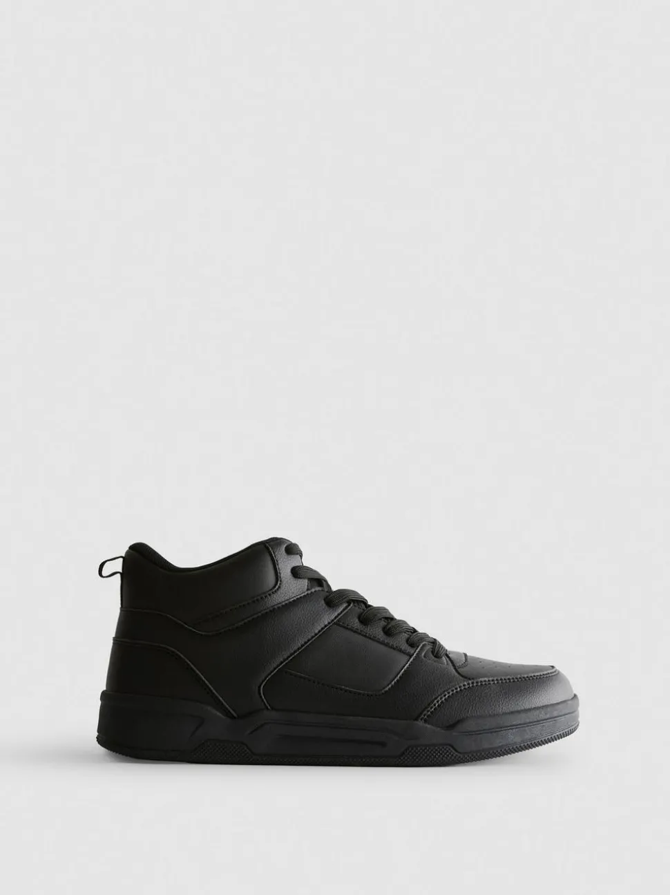 High-Top-Sneaker mit Schnürsenkeln
