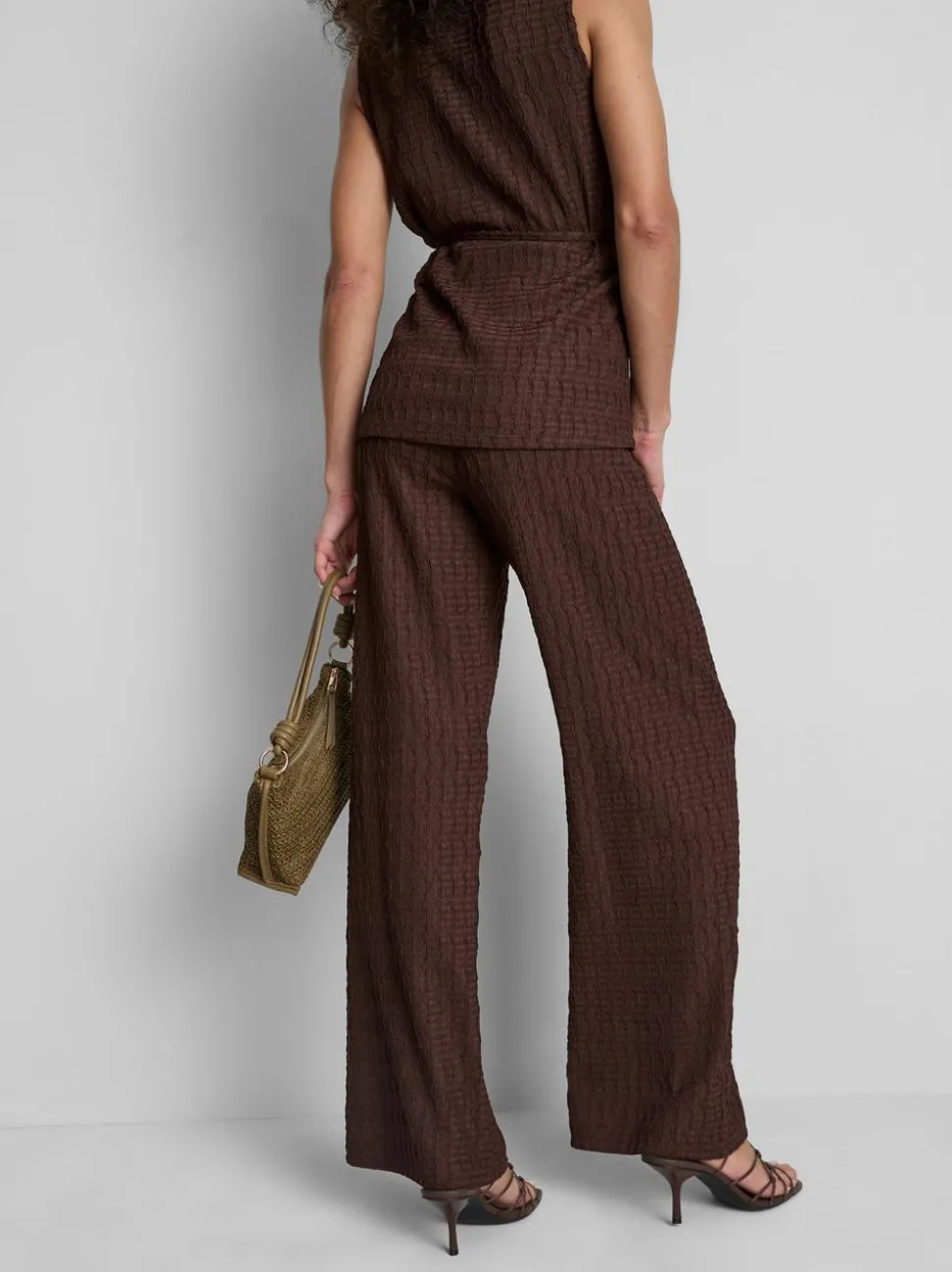 Hose in Knitteroptik mit weitem Bein