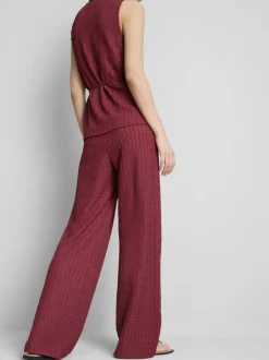 Hose in Knitteroptik mit weitem Bein