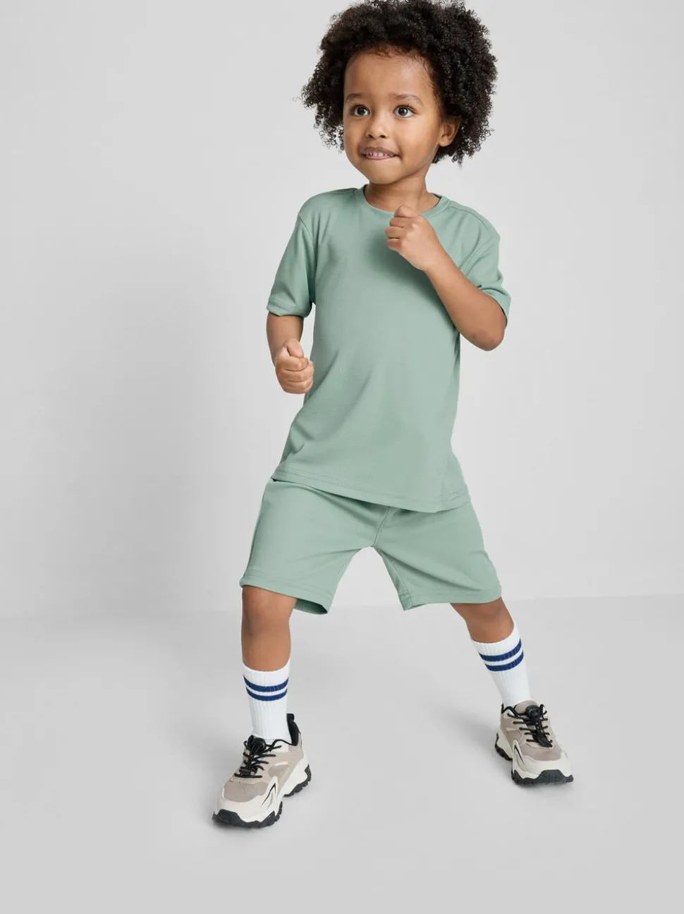 1,5–7 Jahre | Active-Set mit T-Shirt und Shorts