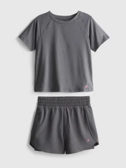3–9 Jahre | Active-Set mit T-Shirt und Laufshorts