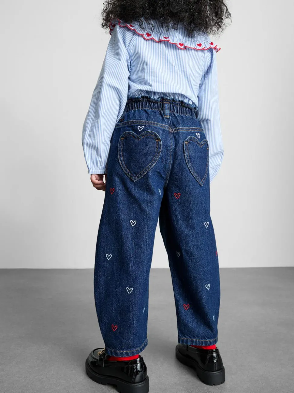 1–9 Jahre | Bestickte Barrel-Jeans aus reiner Baumwolle mit Paperbag-Bund