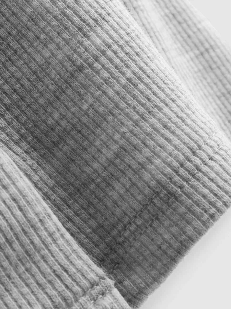 7–15 Jahre | Geripptes T-Shirt