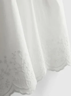 1–9 Jahre | Gesmokte, bestickte Bluse aus reiner Baumwolle