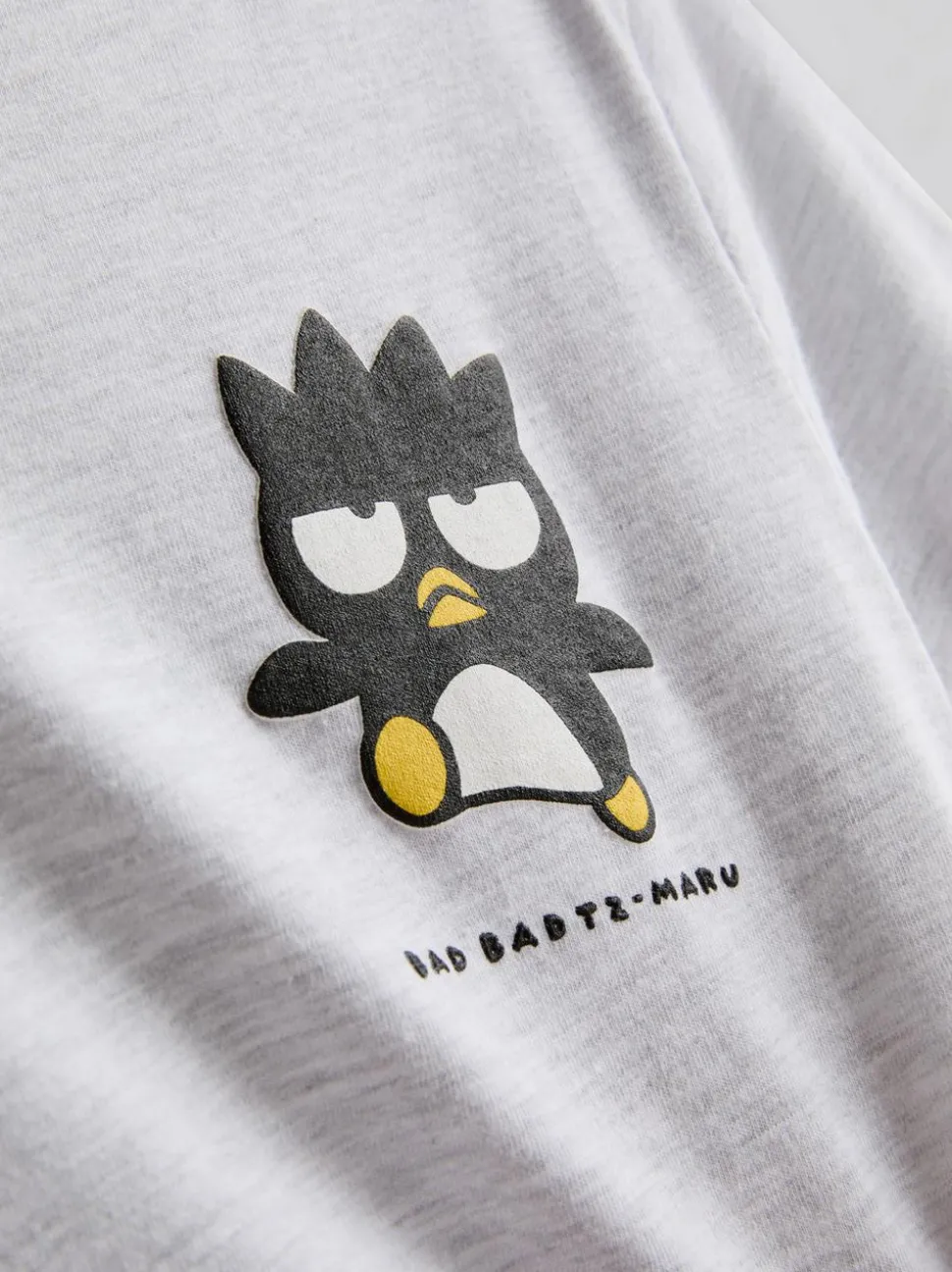 3–8 Jahre | „Hello Kitty Bad Badtz-Maru“ T-Shirt