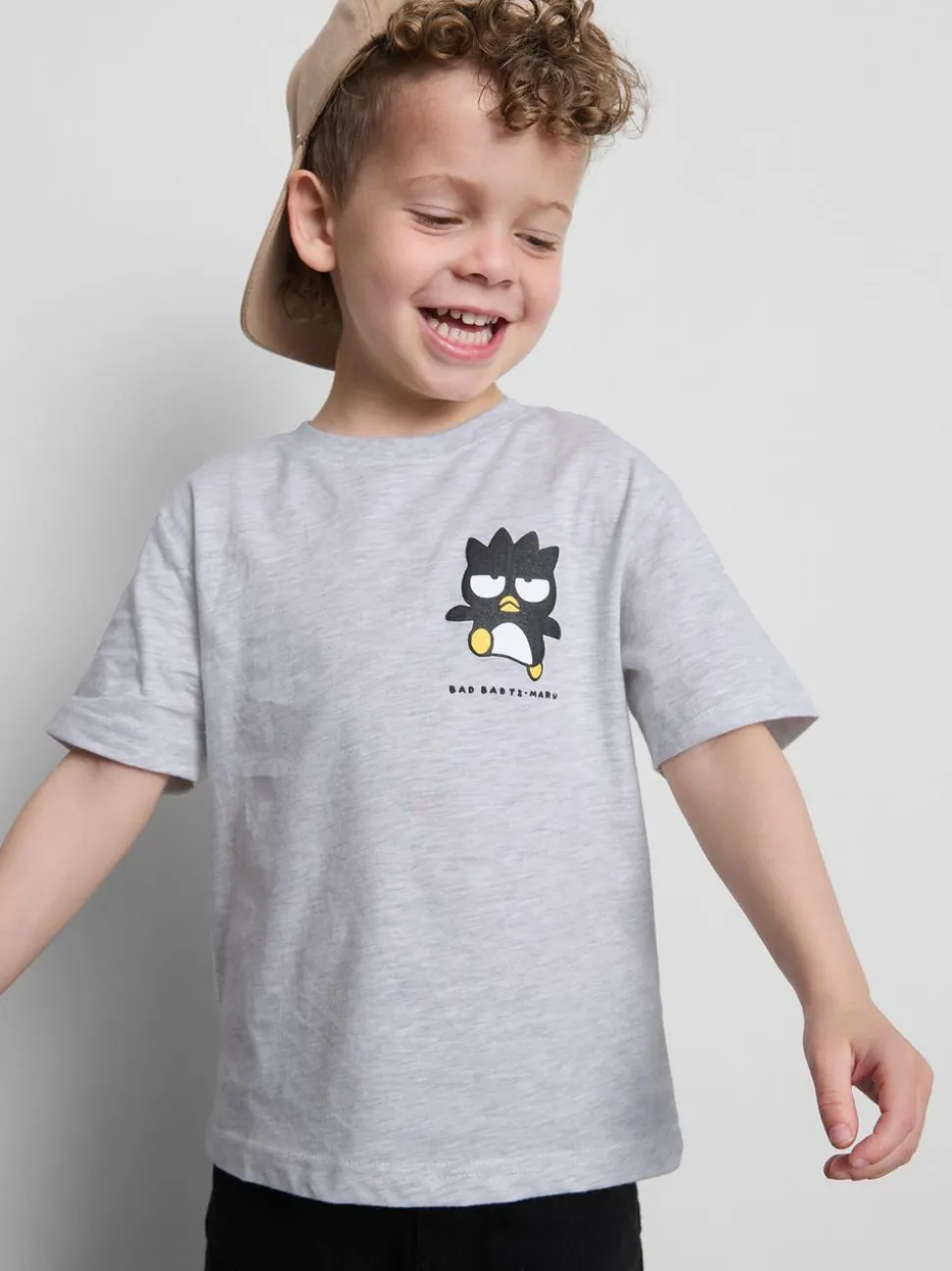3–8 Jahre | „Hello Kitty Bad Badtz-Maru“ T-Shirt