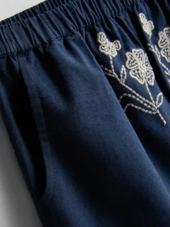 1,5–9 Jahre | Hose mit Blumenstickerei