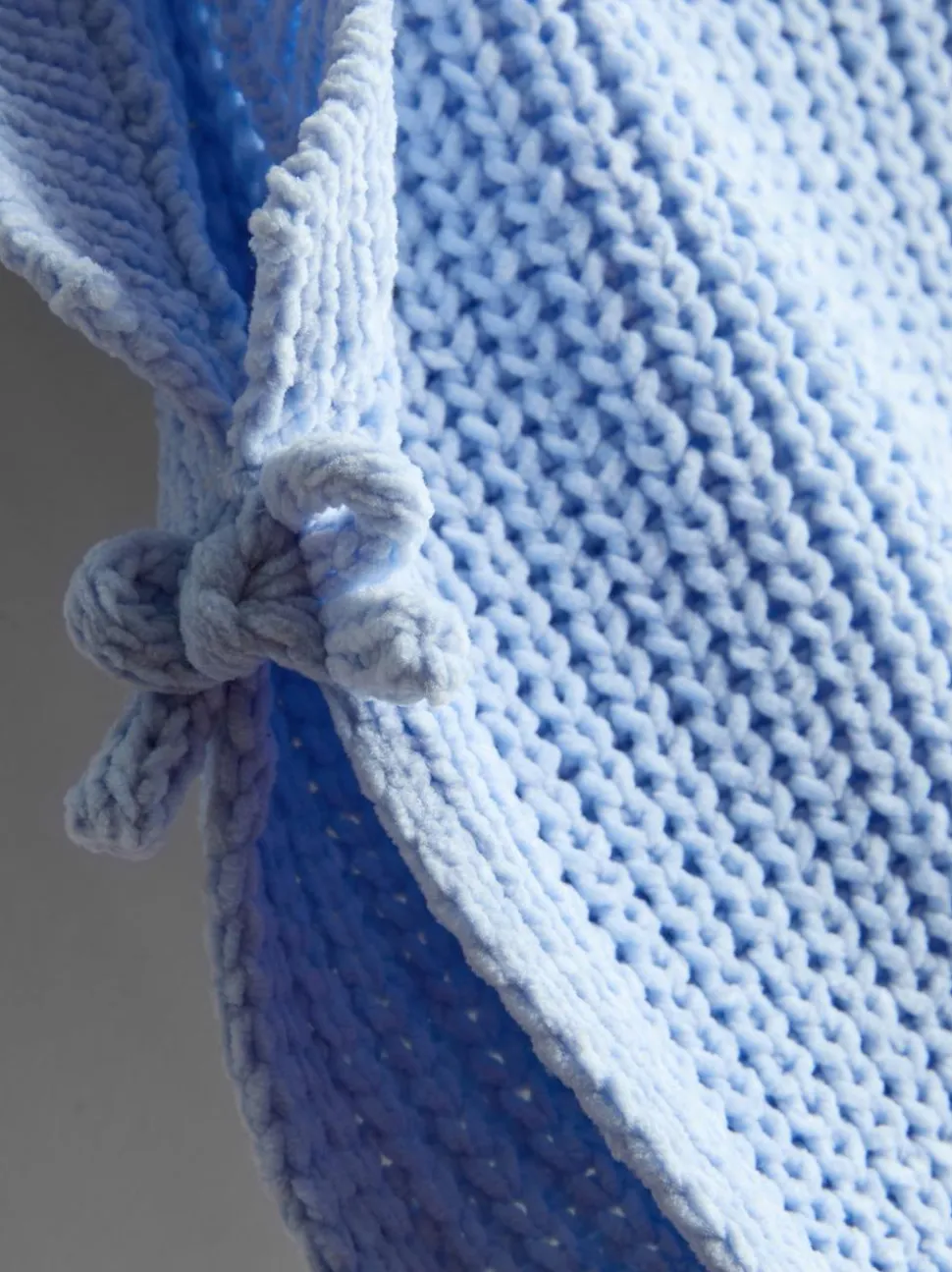 1,5–8 Jahre | Strickweste mit Schleifen