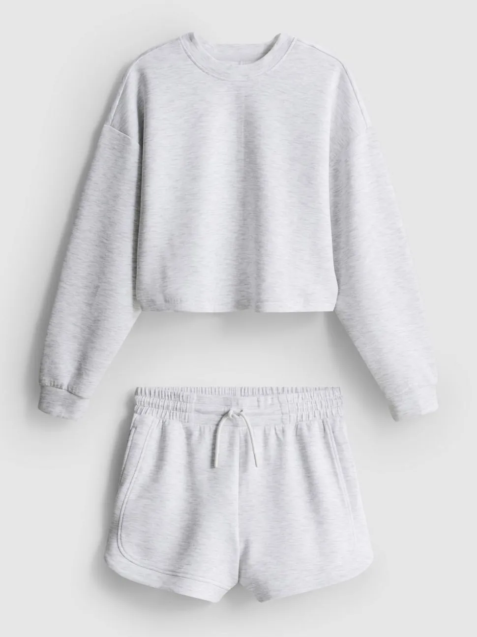 7–15 Jahre | Sweatshirt und Laufshorts im Set