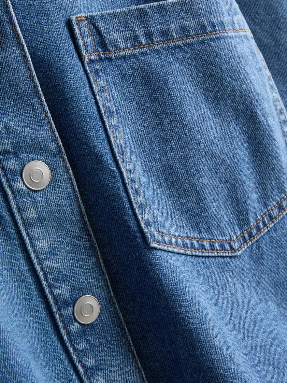 Jeanshemd aus Denim mit geradem Crop-Schnitt