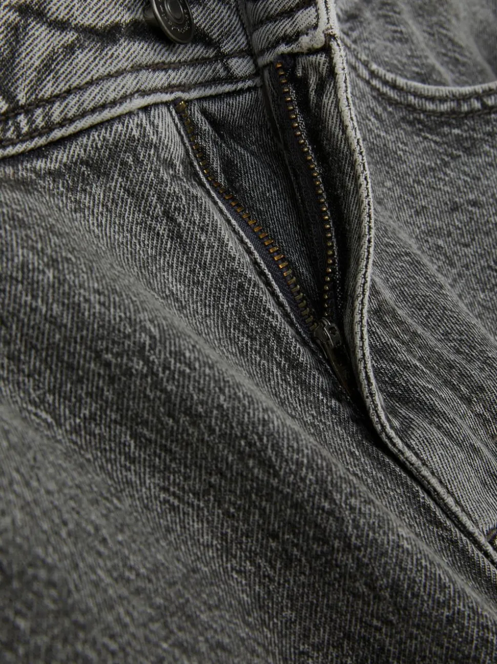 Jeans mit geradem Bein und mittlerer Leibhöhe