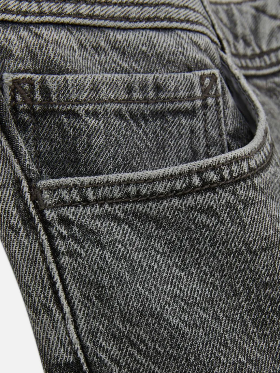 Jeans mit geradem Bein und mittlerer Leibhöhe