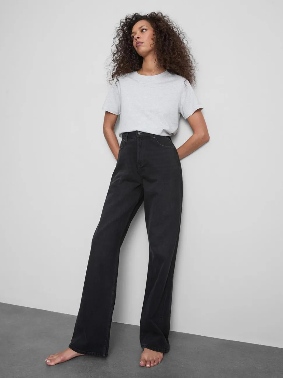 Jeans mit hohem Bund und geradem Bein