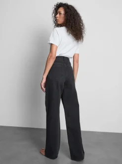 Jeans mit hohem Bund und geradem Bein