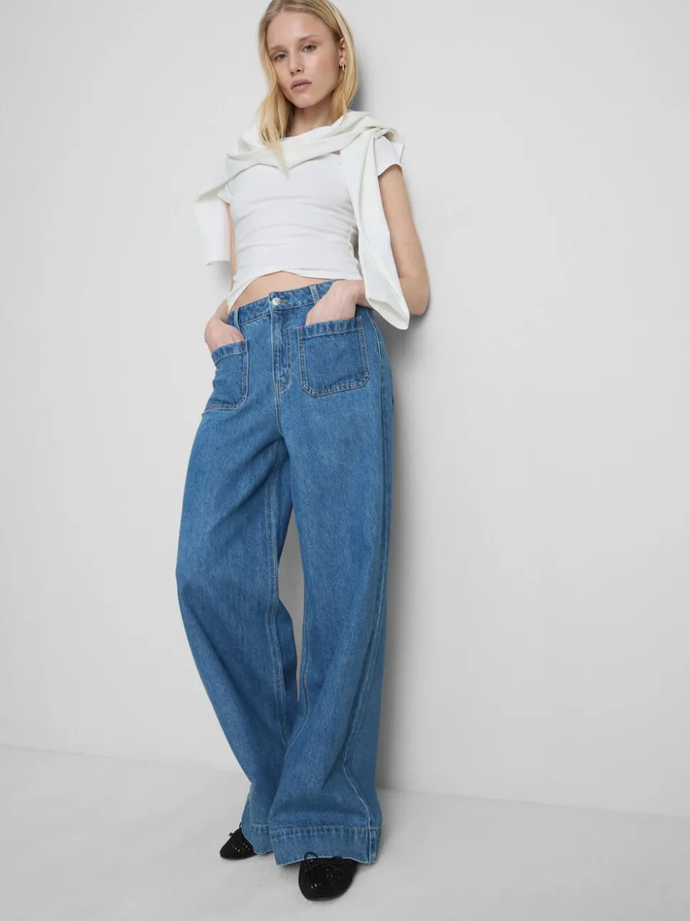 Jeans mit weitem Bein und Vordertaschen