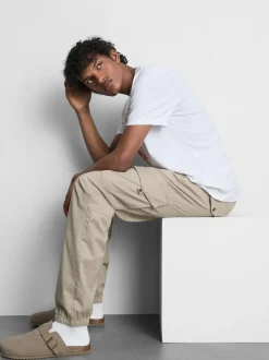 Jogginghose mit Cargotaschen und Bündchen