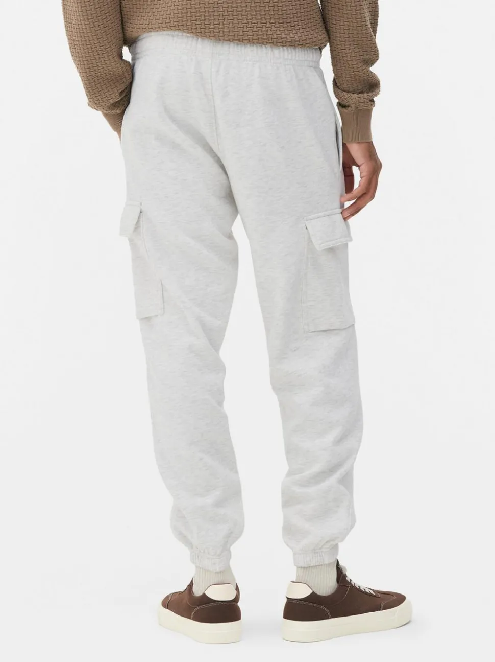 Jogginghose mit Cargotaschen und Bündchen