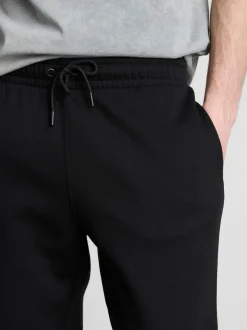 Jogginghose mit elastischem Bund und Bündchen