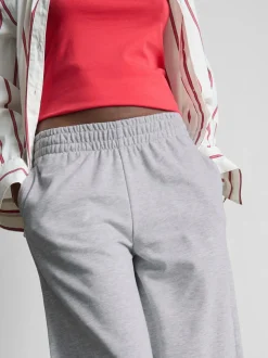 Jogginghose mit hohem Baumwollanteil und weitem Bein