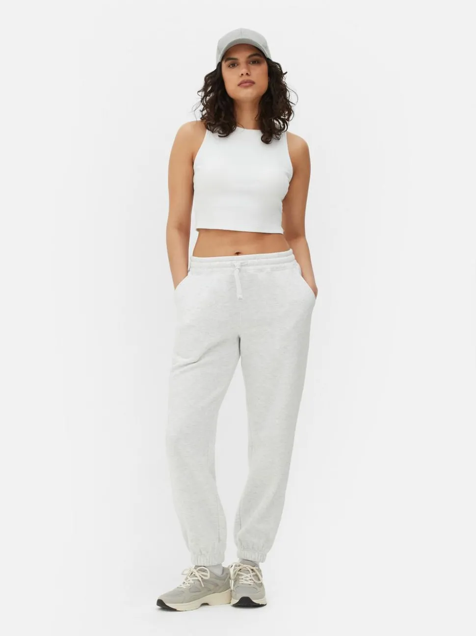 Jogginghose mit Kordelzug und Bündchen