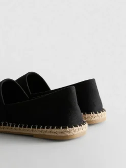 Klassische Espadrilles aus Canvas
