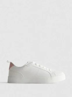 Klassische Low-Top-Sneaker