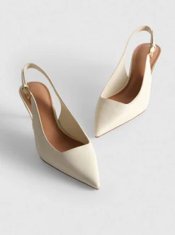 Kunstleder-Pumps mit Schnalle