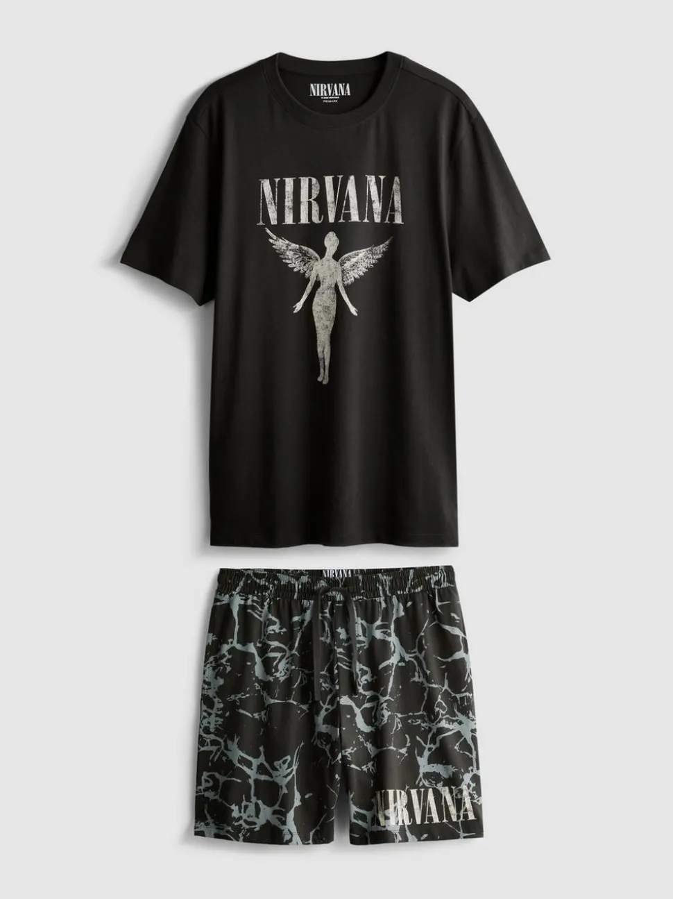 Kurzer „Nirvana“ Schlafanzug
