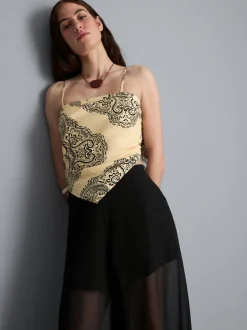 Kurzes Bandana-Top mit Paisleymuster