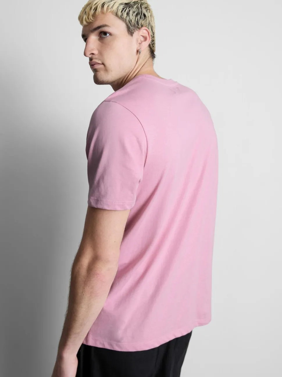 Kurzärmeliges Regular-Fit-T-Shirt