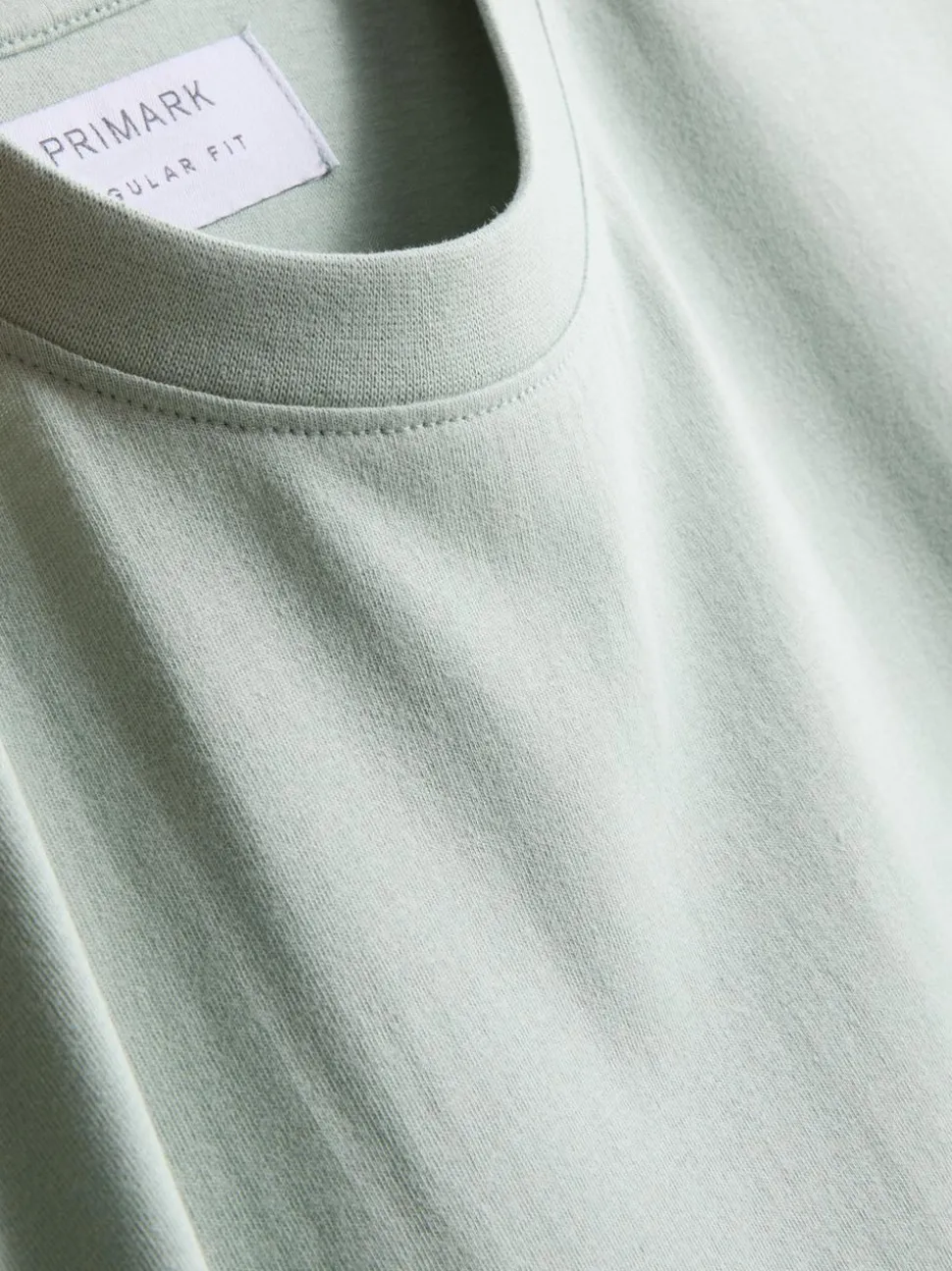 Kurzärmeliges Regular-Fit-T-Shirt