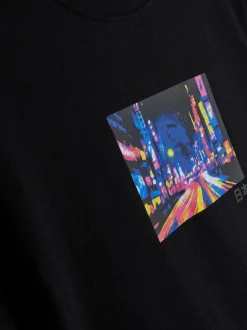 Kurzärmeliges T-Shirt mit Grafik