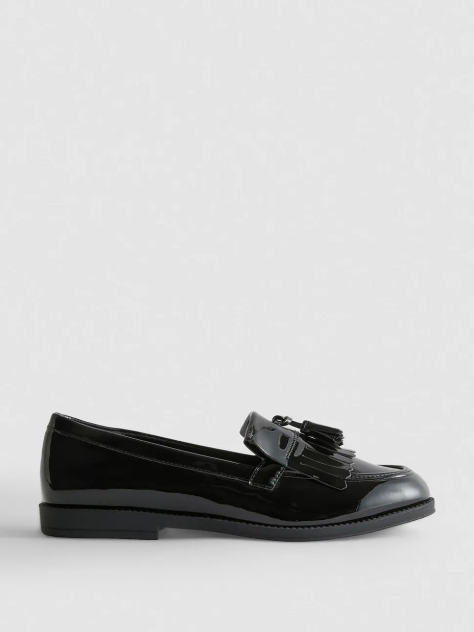 Lackloafer in weiter Passform