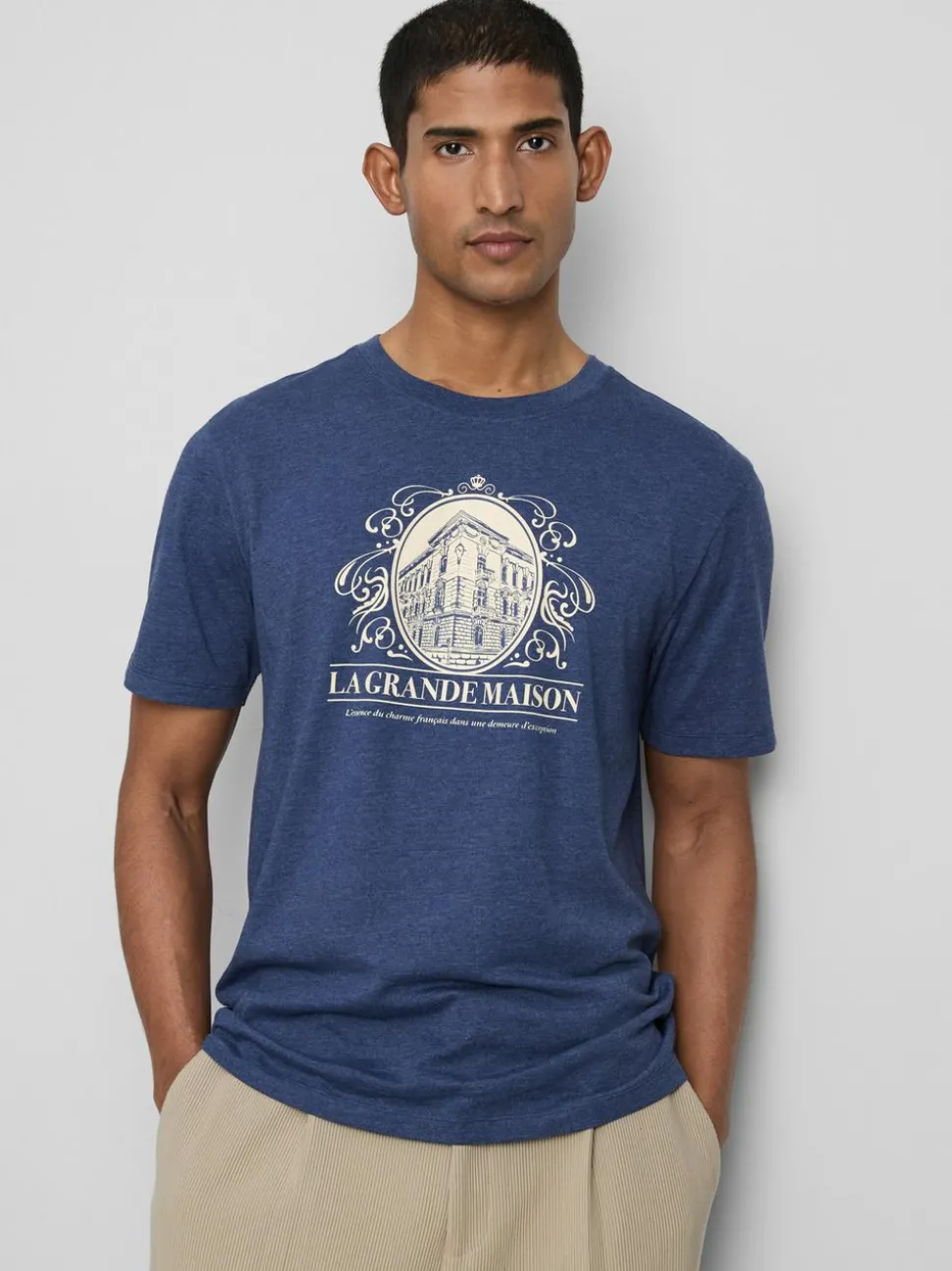 „La Grande Maison“ T-Shirt mit Grafik