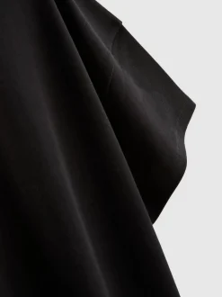 Langes, asymmetrisches Baumwoll-T-Shirt