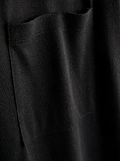 Langes T-Shirt mit aufgesetzter Tasche
