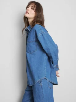 Legers Denim-Hemd aus Baumwolle