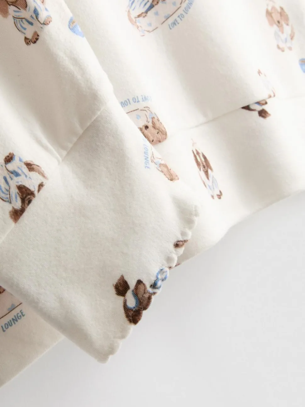 „Love To Lounge“ Schlafanzugtop mit Hunde-Print