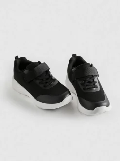 Low-Top-Sneaker