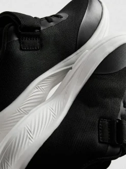 Low-Top-Sneaker