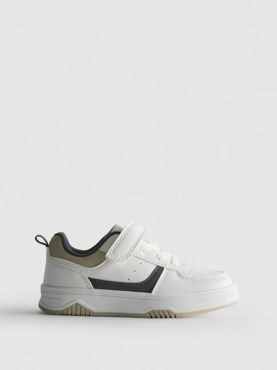 Low-Top-Sneaker