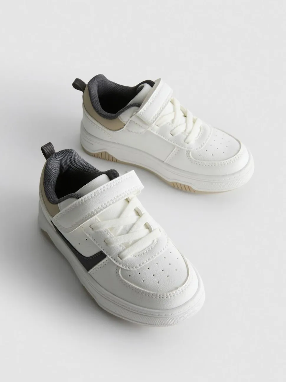 Low-Top-Sneaker