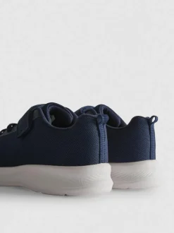 Low-Top-Sneaker