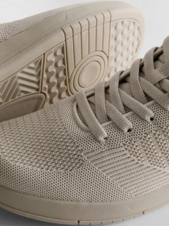 Low-Top-Sneaker