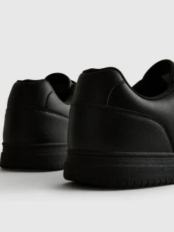 Low-Top-Sneaker mit Einsätzen